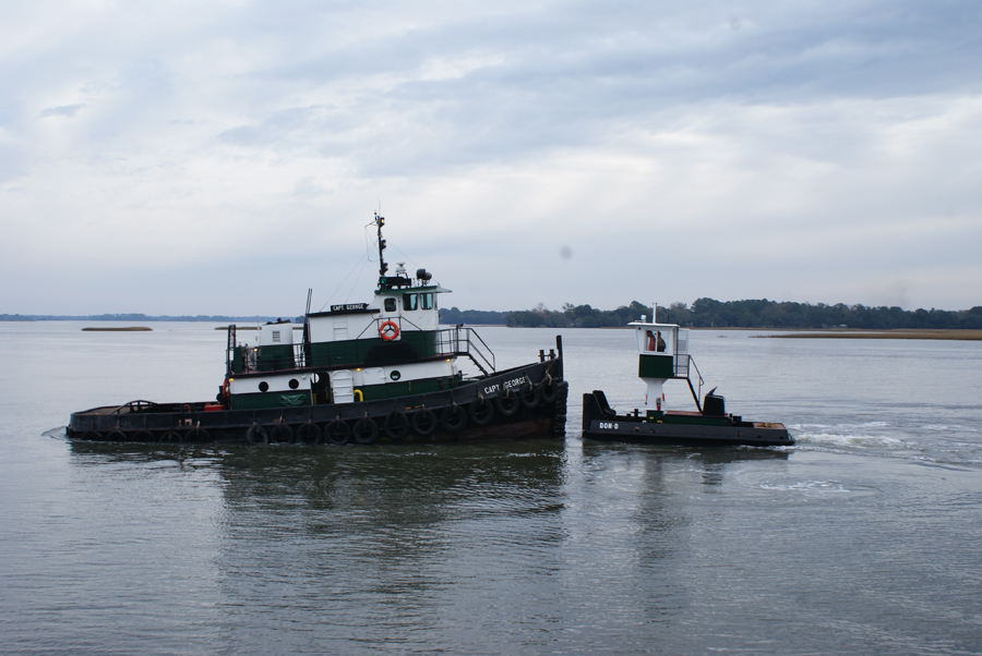Tug Boat Capt-George-and-Don-D_southern Dredging